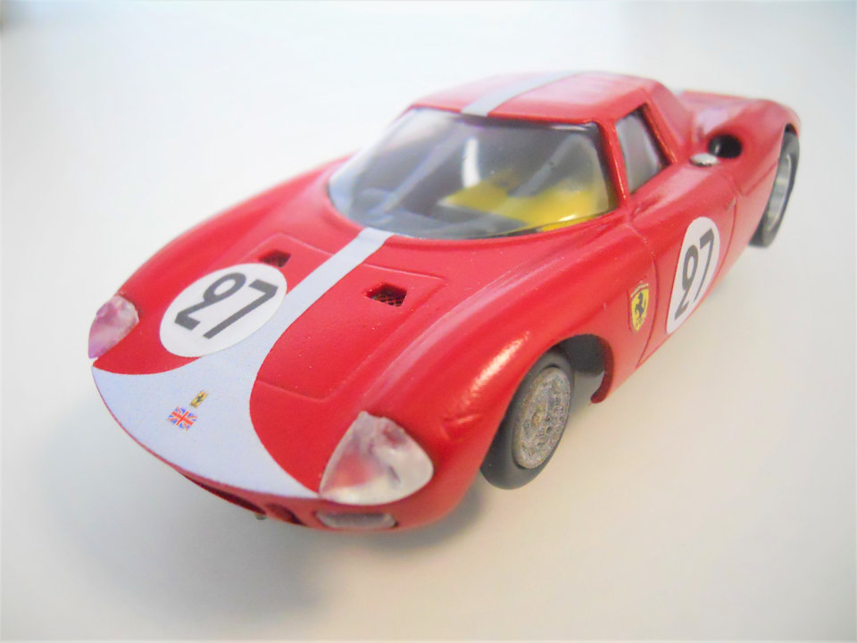 Slotcar Policar-TTR LM 250 rossa Maranello Concessionaries<