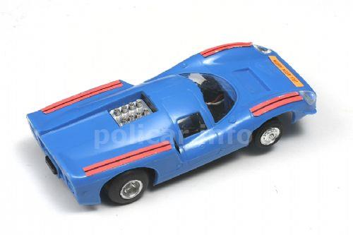 Lola Aston Martin (Policar 1/32 - A75)