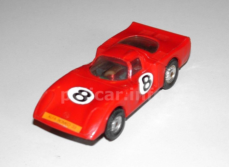 711DN - Alfa Romeo 33/2 Daytona