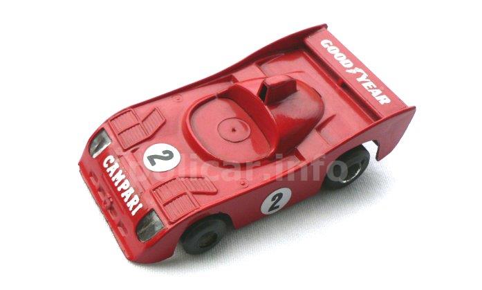 771DN - Alfa Romeo 33 TT 12 red (with lights)
