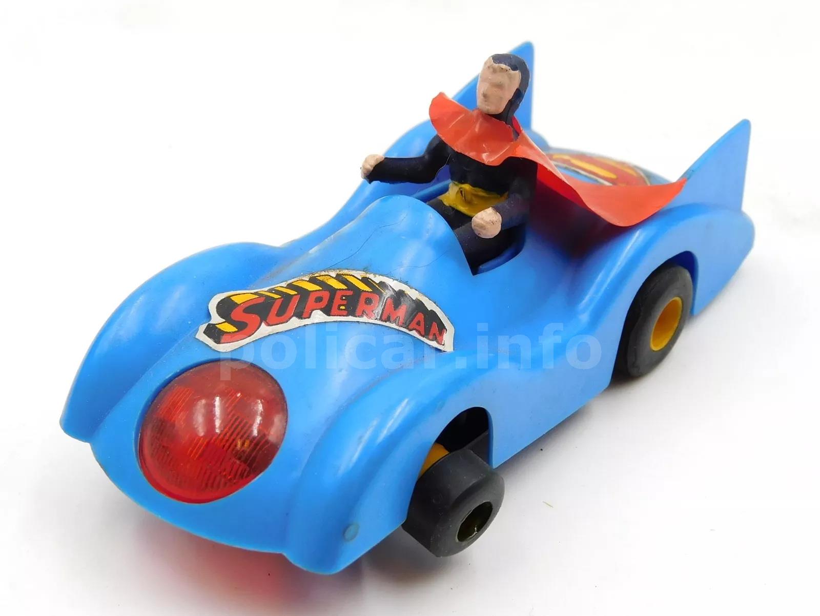 774DN - Superman car (Type 2)