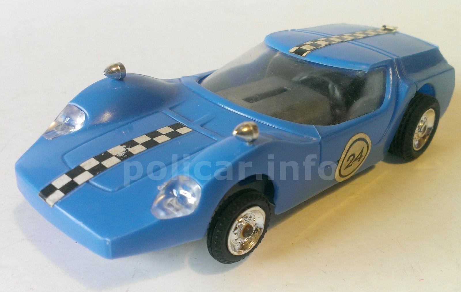 Alfa Romeo Osi Scarabeo (Poly 1/32 - 3201)
