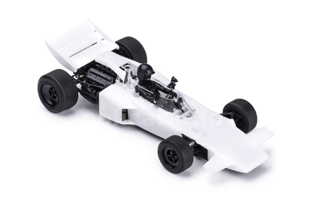 CAR02Z - Lotus 72 - White kit 