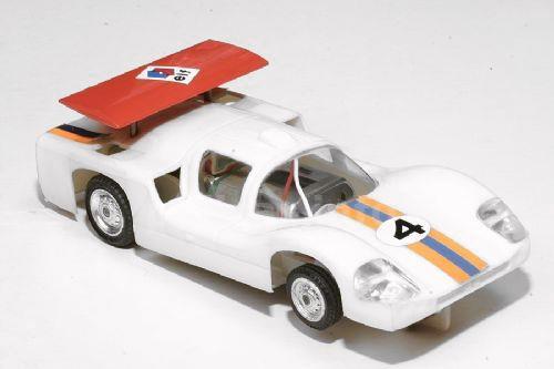 Chaparral 2F (P72)