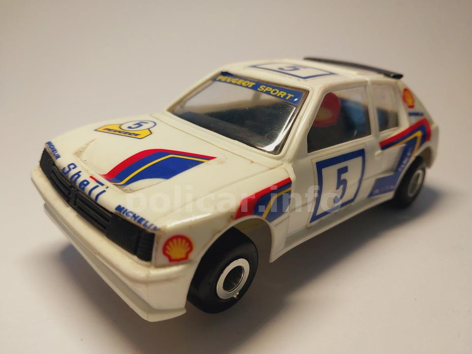 POLISTIL F1 PROFESSIONAL 31204 Peugeot 205 Rally scala 1/32 BIANCA